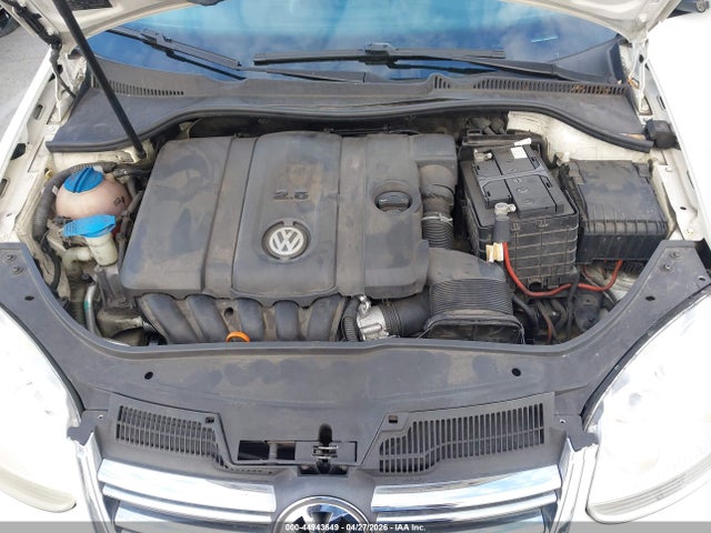 2010 Volkswagen Jetta Limited Edition მანქანა იყიდება აუქციონზე, vin: 3VWRZ7AJ5AM167687, აუქციონის ნომერი: 44943649