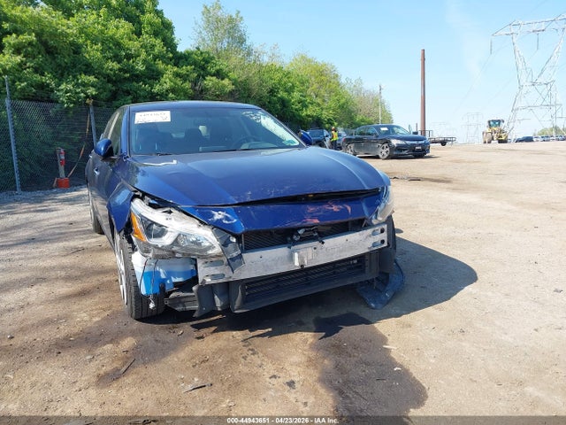 1N4BL4BV2LC168327 Nissan Altima S Fwd