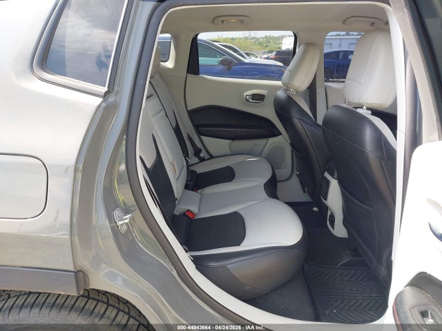 3C4NJCCB9KT769281 Jeep Compass Limited Fwd