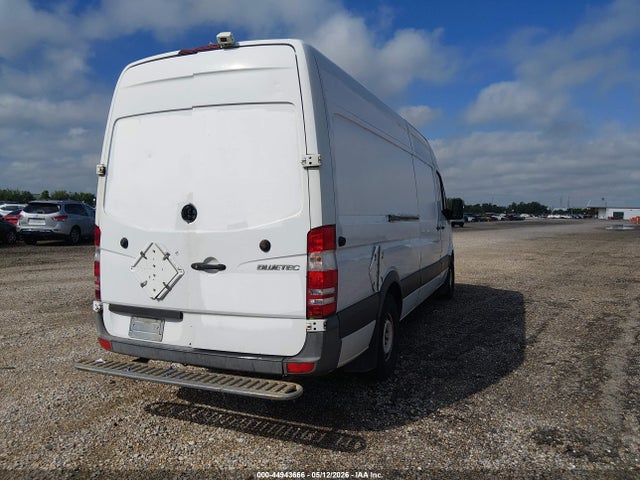 44943666 :رقم المزاد ، WD3PE8CB2C5716489 vin ، 2012 Mercedes-benz Sprinter 2500 High Roof مزاد بيع