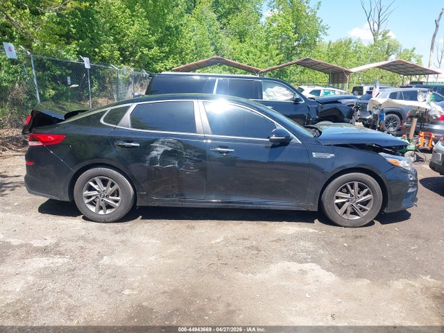 Продажа на аукционе авто 2019 Kia Optima Lx, vin: 5XXGT4L35KG340782, номер лота: 44943669