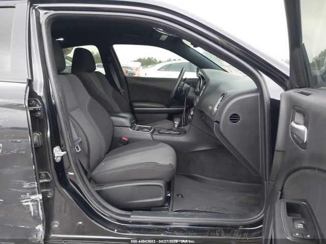 Продажа на аукционе авто 2015 Dodge Charger Sxt, vin: 2C3CDXHG0FH902555, номер лота: 44943683