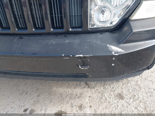 44943688 :رقم المزاد ، 1J8GN28K09W514628 vin ، 2009 Jeep Liberty Sport مزاد بيع