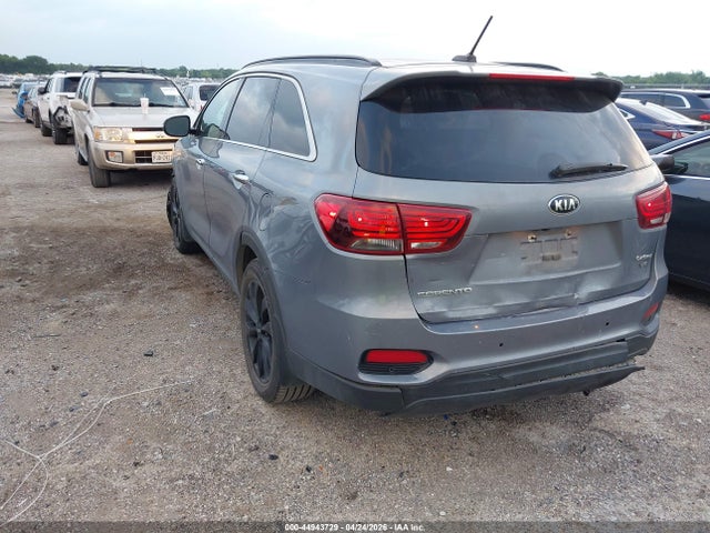 2020 Kia Sorento 3.3l S მანქანა იყიდება აუქციონზე, vin: 5XYPG4A59LG684945, აუქციონის ნომერი: 44943729