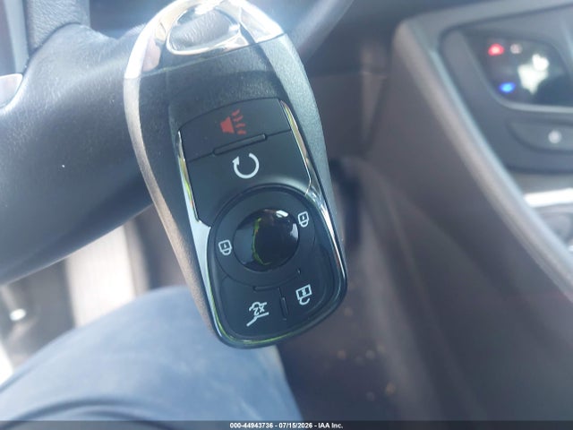 2019 Buick Envision Fwd Essence მანქანა იყიდება აუქციონზე, vin: LRBFXCSA3KD038216, აუქციონის ნომერი: 44943736