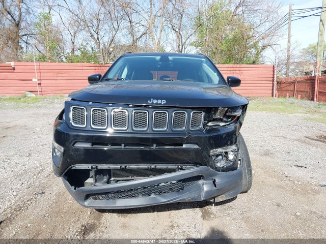 2018 Jeep Compass Latitude 4x4 მანქანა იყიდება აუქციონზე, vin: 3C4NJDBB5JT138842, აუქციონის ნომერი: 44943747