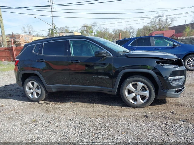 2018 Jeep Compass Latitude 4x4 მანქანა იყიდება აუქციონზე, vin: 3C4NJDBB5JT138842, აუქციონის ნომერი: 44943747