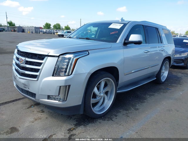 44943750 :رقم المزاد ، 1GYS3MKJ3FR534248 vin ، 2015 Cadillac Escalade Luxury مزاد بيع