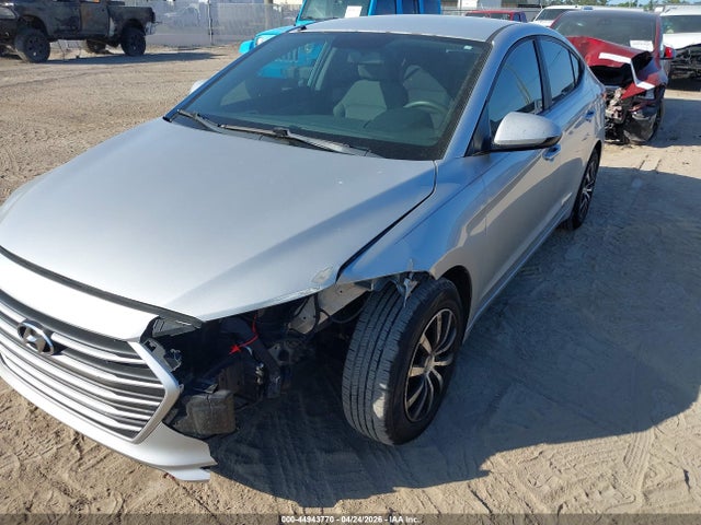 Продажа на аукционе авто 2018 Hyundai Elantra Se, vin: KMHD74LF1JU588906, номер лота: 44943770