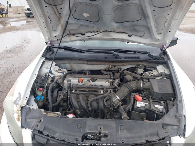 44943778 :رقم المزاد ، 1HGCP2F42CA105833 vin ، 2012 Honda Accord 2.4 Lx-p مزاد بيع
