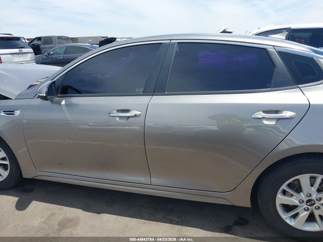 5XXGT4L31GG026747 KIA Optima Lx