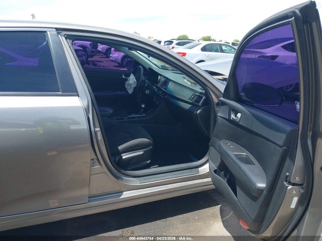 5XXGT4L31GG026747 KIA Optima Lx