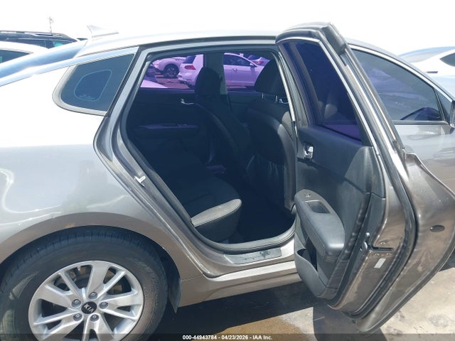 5XXGT4L31GG026747 KIA Optima Lx