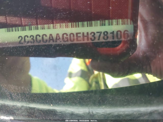 2C3CCAAG0EH378106 Chrysler 300