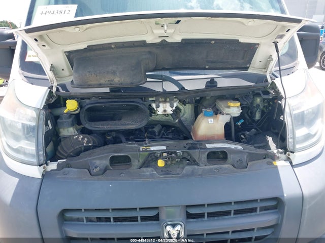 44943812 :رقم المزاد ، 3C6TRVAG1FE507413 vin ، 2015 Ram Promaster 1500 Low Roof مزاد بيع