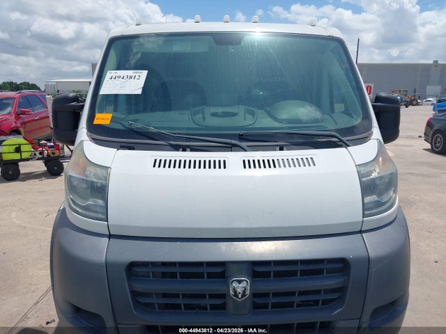 44943812 :رقم المزاد ، 3C6TRVAG1FE507413 vin ، 2015 Ram Promaster 1500 Low Roof مزاد بيع