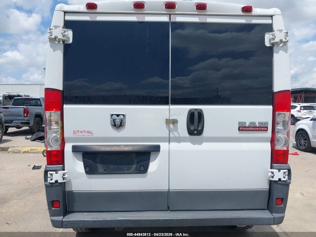 44943812 :رقم المزاد ، 3C6TRVAG1FE507413 vin ، 2015 Ram Promaster 1500 Low Roof مزاد بيع