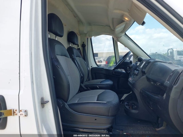 44943812 :رقم المزاد ، 3C6TRVAG1FE507413 vin ، 2015 Ram Promaster 1500 Low Roof مزاد بيع