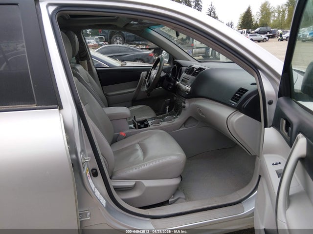 44943813 :رقم المزاد ، 5TDJK3EH5AS010133 vin ، 2010 Toyota Highlander Se V6 مزاد بيع