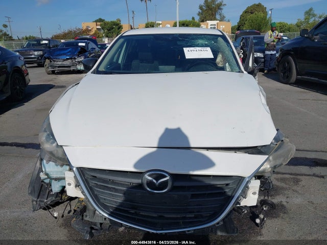 JM1BM1U79F1266730 Mazda MAZDA3