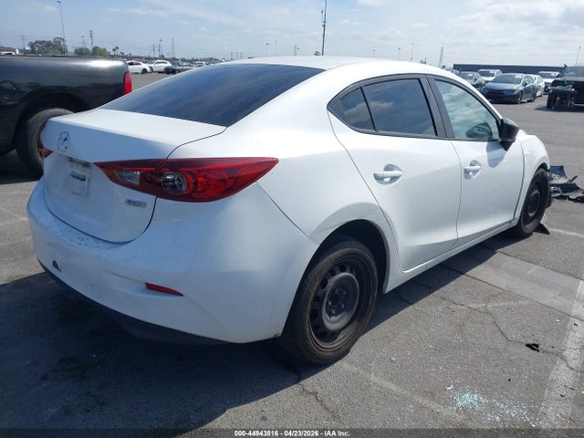 JM1BM1U79F1266730 Mazda MAZDA3