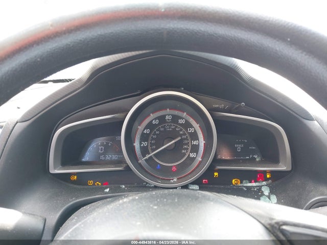 JM1BM1U79F1266730 Mazda MAZDA3