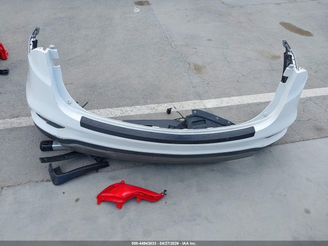 5XYZU3LB8JG524941 Hyundai Santa Fe Sport 2.4l