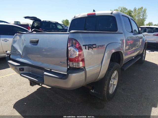 44943844 :رقم المزاد ، 3TMLU4EN3FM201197 vin ، 2015 Toyota Tacoma Base V6 مزاد بيع