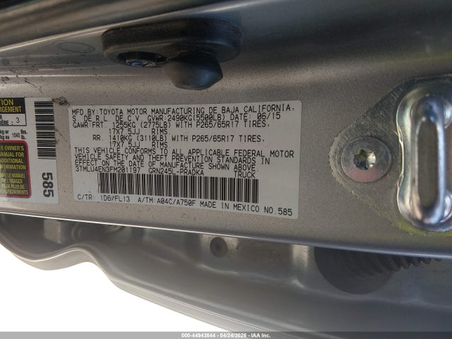 44943844 :رقم المزاد ، 3TMLU4EN3FM201197 vin ، 2015 Toyota Tacoma Base V6 مزاد بيع