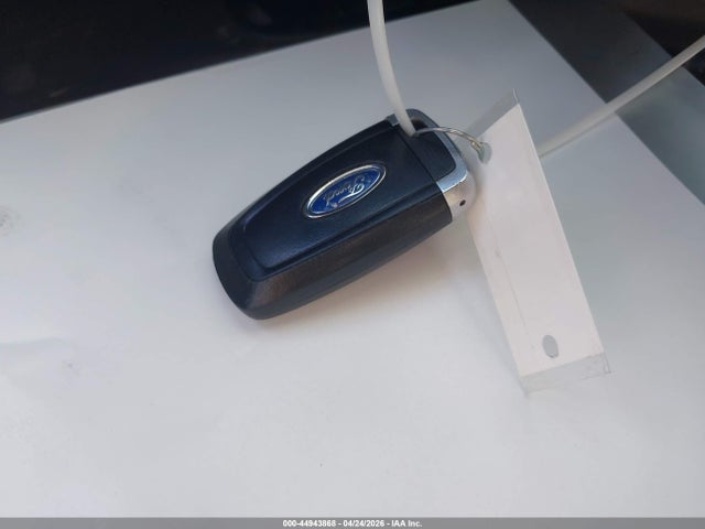 1FMCU0G6XNUA54641 Ford ESCAPE SE