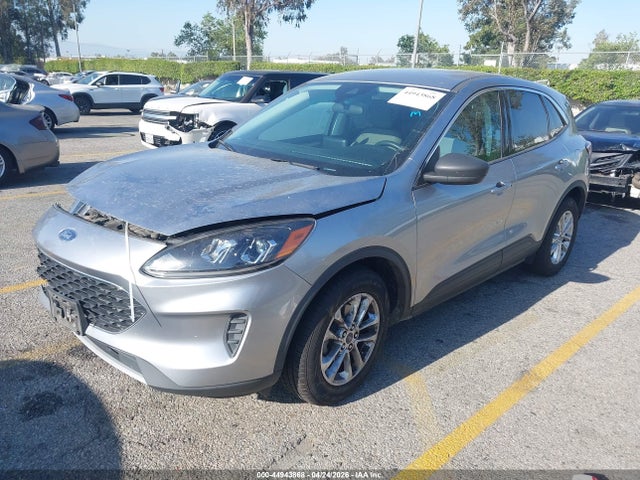 1FMCU0G6XNUA54641 Ford ESCAPE SE