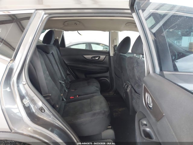 5N1AT2MV5FC883786 Nissan Rogue S/sl/sv