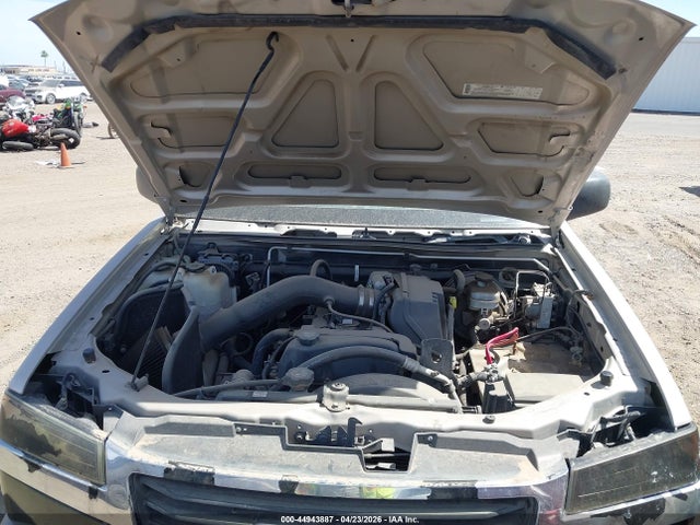44943887 :رقم المزاد ، 1GTDS196548184397 vin ، 2004 Gmc Canyon Sle مزاد بيع