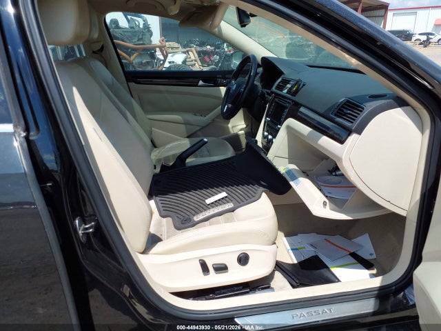 44943930 :رقم المزاد ، 1VWCT7A30EC026400 vin ، 2014 Volkswagen Passat 1.8t Sel Premium مزاد بيع