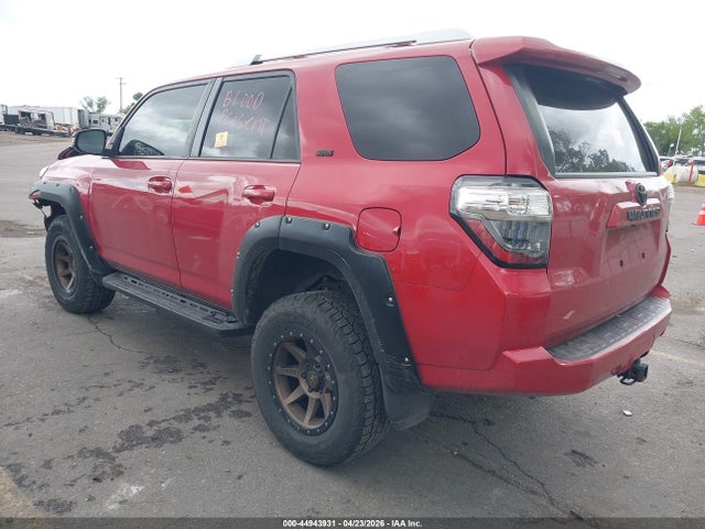 Toyota 4runner Sr5 Premium 2018 JTEBU5JR7J5551257 Image 3