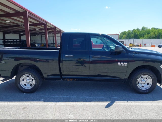 Продаж на аукціоні авто 2017 Ram 1500 Tradesman  4x4 6'4 Box, vin: 1C6RR7FG5HS837375, номер лоту: 44943948
