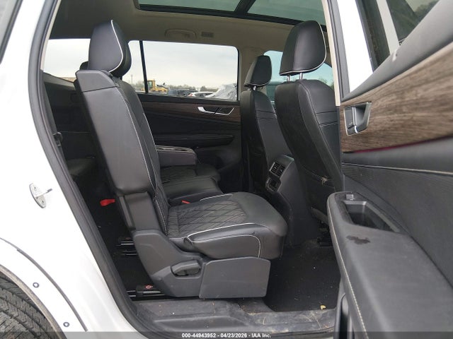 Auction sale of the 2024 Volkswagen Atlas 2.0t Sel Premium R-line, vin: 1V2FR2CA8RC587025, lot number: 44943952