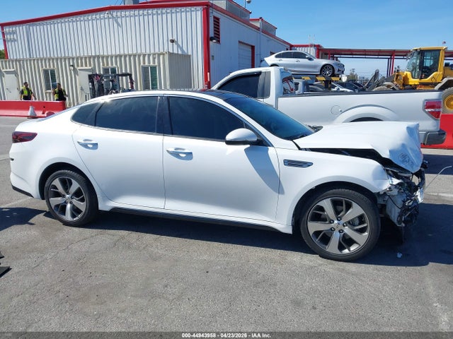 5XXGT4L30LG413851 KIA Optima S