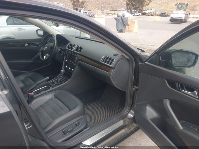 1VWCN7A34EC097836 Volkswagen Passat 2.0l Tdi Sel Premium