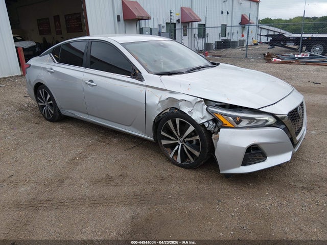 Auction sale of the 2021 Nissan Altima Sr Fwd, vin: 1N4BL4CV3MN407128, lot number: 44944004