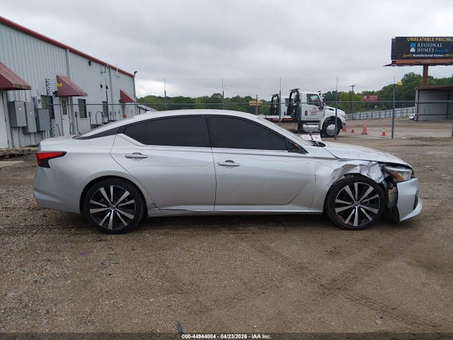 44944004 :رقم المزاد ، 1N4BL4CV3MN407128 vin ، 2021 Nissan Altima Sr Fwd مزاد بيع