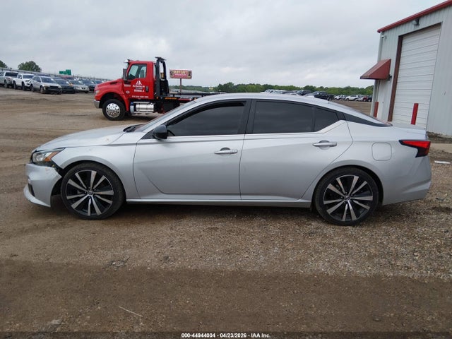 44944004 :رقم المزاد ، 1N4BL4CV3MN407128 vin ، 2021 Nissan Altima Sr Fwd مزاد بيع