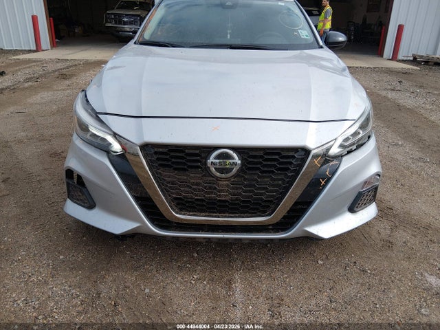 44944004 :رقم المزاد ، 1N4BL4CV3MN407128 vin ، 2021 Nissan Altima Sr Fwd مزاد بيع