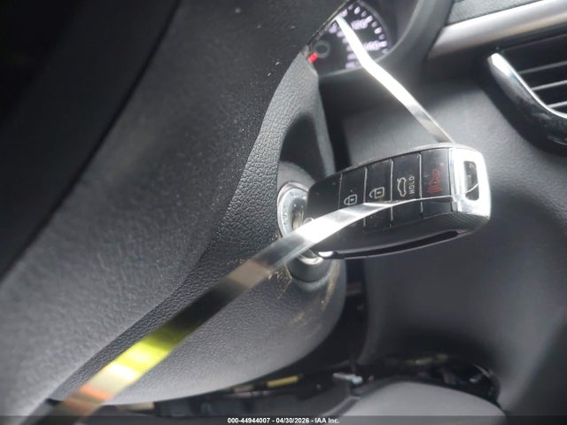 Продаж на аукціоні авто 2018 Kia Optima Lx, vin: KNAGT4L35J5205902, номер лоту: 44944007