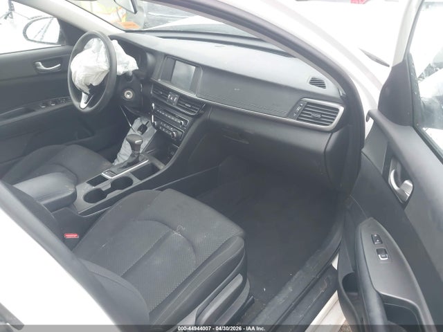 Продаж на аукціоні авто 2018 Kia Optima Lx, vin: KNAGT4L35J5205902, номер лоту: 44944007