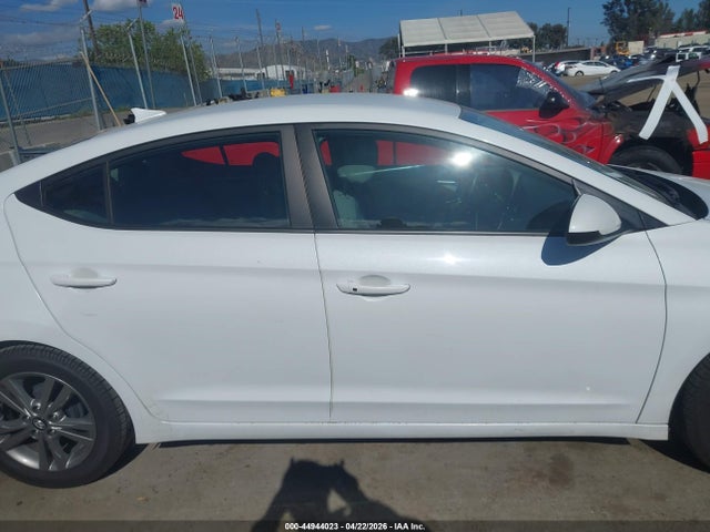 Hyundai ELANTRA SE 2017 5NPD84LF4HH022518 Image 14