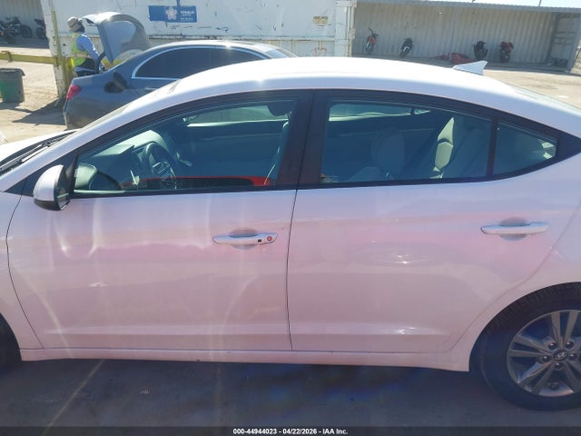 Hyundai ELANTRA SE 2017 5NPD84LF4HH022518 Image 15
