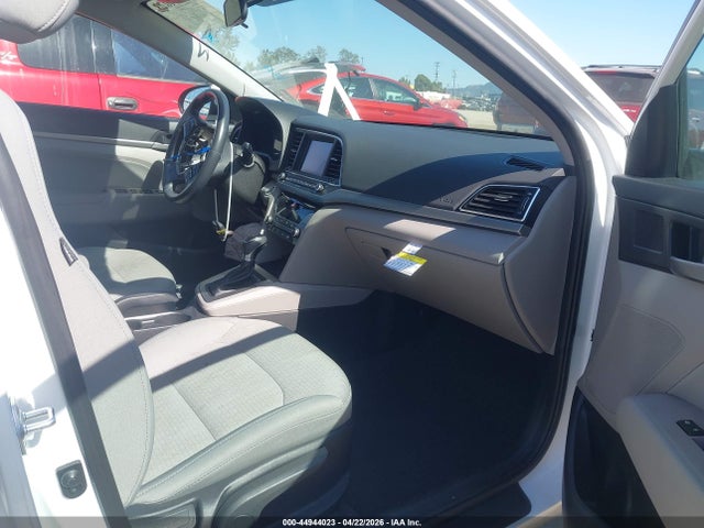 Hyundai ELANTRA SE 2017 5NPD84LF4HH022518 Image 5
