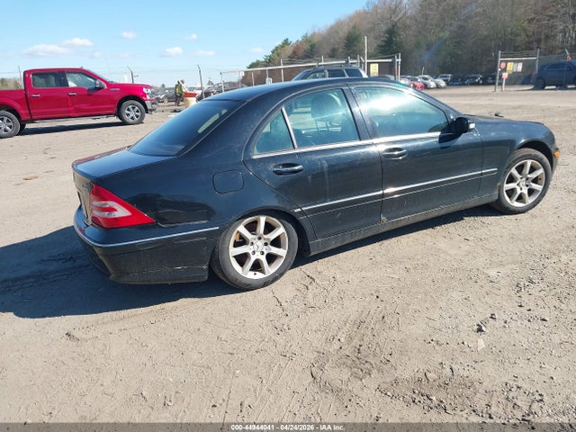 44944041 :رقم المزاد ، WDBRF92H77F921716 vin ، 2007 Mercedes-benz C 280 Luxury 4matic مزاد بيع