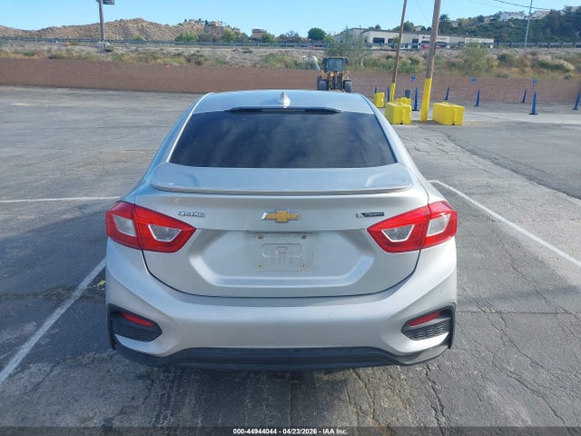 44944044 :رقم المزاد ، 1G1BF5SM2H7136131 vin ، 2017 Chevrolet Cruze Premier Auto مزاد بيع